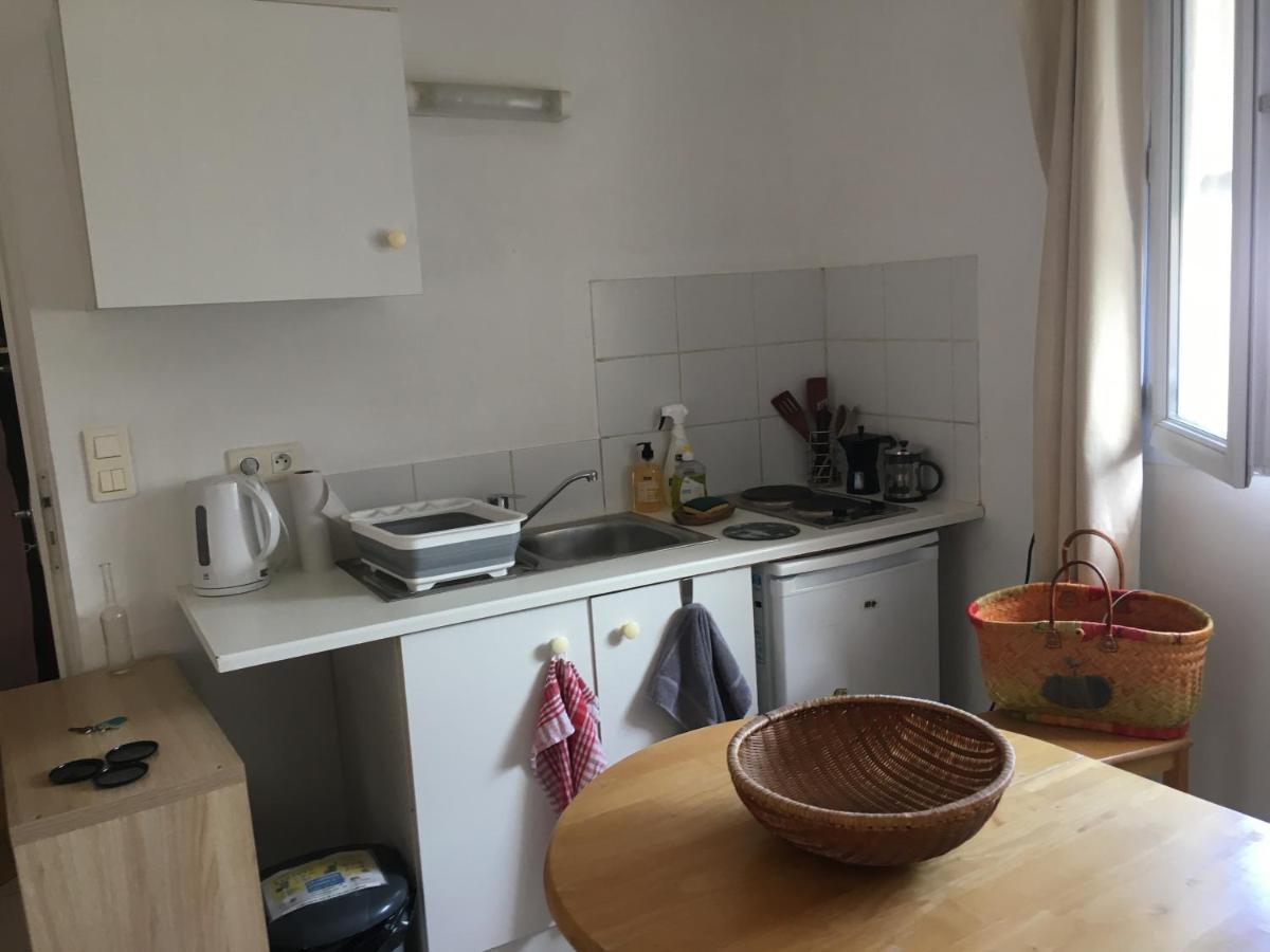 Apartment Sur Les Toits Du Vieux Nimes...